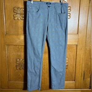 Ben Sherman — Slim-Fit — Mid-Rise —Flat-Front Pants — 34W x 32L — Plaid — Grey